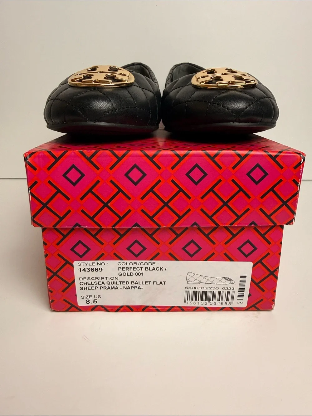 Tory Burch Chelsea Quilted Ballet Flats Black Nappa Leather Gold Logo Shoes 8.5